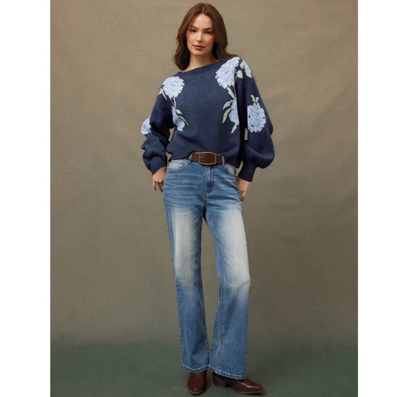 Floral Print Navy Blue Knit Round Neck Long Sleeve Pullover Sweater - Picture 4 of 6